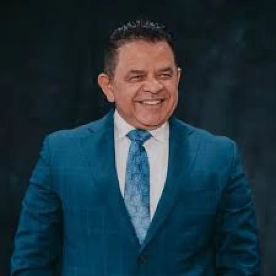 Pastor Mario Guillén